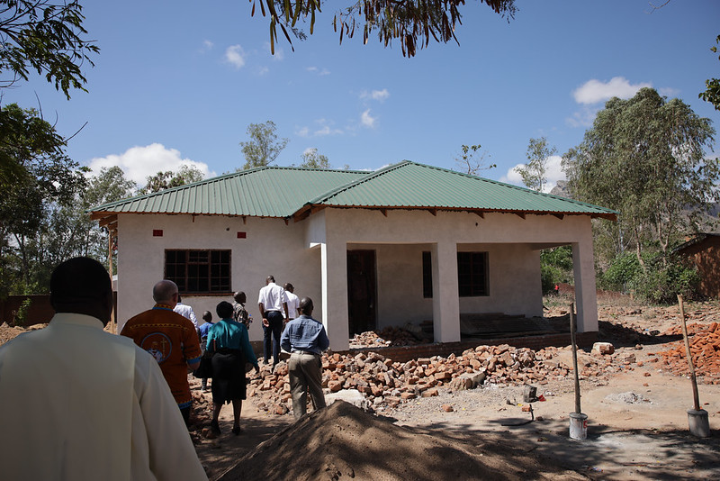 Visit to the construction of the new rectory on the parish grounds.